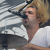 Sebastian Grainger, de <a href='/artiste/death-from-above-1979/' >Death From Above 1979</a>, à Osheaga 2011. Photo par Valérie Patry
