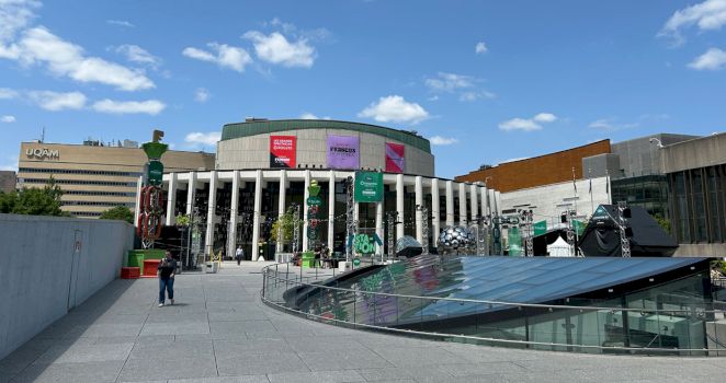 Esplanade de la Place des Arts